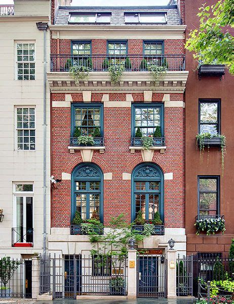 Tour A Grand New York Apartment On The Upper East Side Townhouse