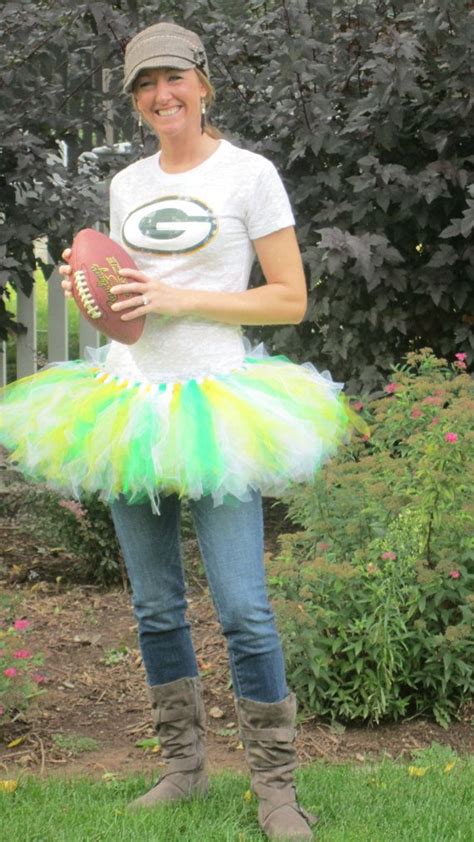 How To Dress As A Green Bay Packer For Halloween Gail S Blog