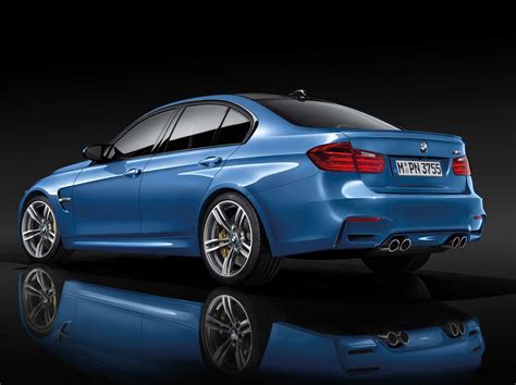We've seen several models so far, mostly painted in the sao paulo yellow or isle of man green colors. The all-new BMW M3 Sedan/Saloon, Yas Marina Blue Metallic. 19" M Light Alloy Wheels Double-Spoke ...