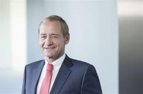 Want to see if there's another route that gets you there at an earlier time? BW-Bank-Vorstand Michael Horn: „Der Niedrigzins trifft vor ...