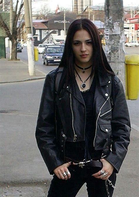 Pin By Anais On Girls Metal Music Fan Heavy Metal Fashion Black Metal Girl Fashion