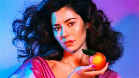 Marina And The Diamonds Co Writing Is Killing Pop Music Bbc News