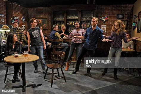Ryan Gosling Snl Photos And Premium High Res Pictures Getty Images