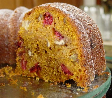 While they are simple to make, they always get such rave reviews from my friends, family and readers. Bungalow Barbara: TWD: All-in-One Holiday Bundt Cake