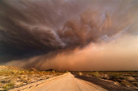 In Pictures Giant Dust Storm Haboob Engulfs Phoenix Arizona