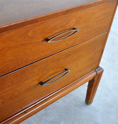 Select Modern Pair Of Mid Century Modern Nightstands Beside End Or