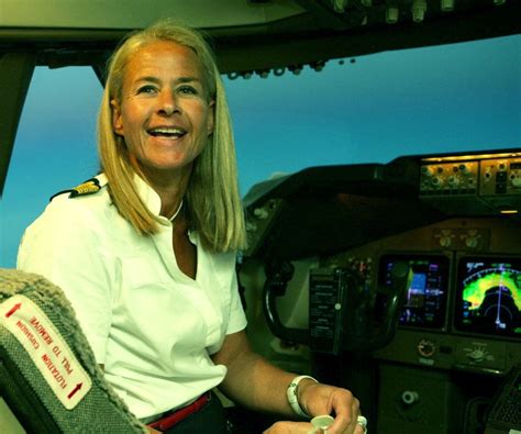 Captain Beatrice Vialle Boeing 747 Air France Air France Boeing 747
