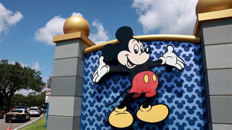 Disney Raises Theme Park Parking Prices Business News