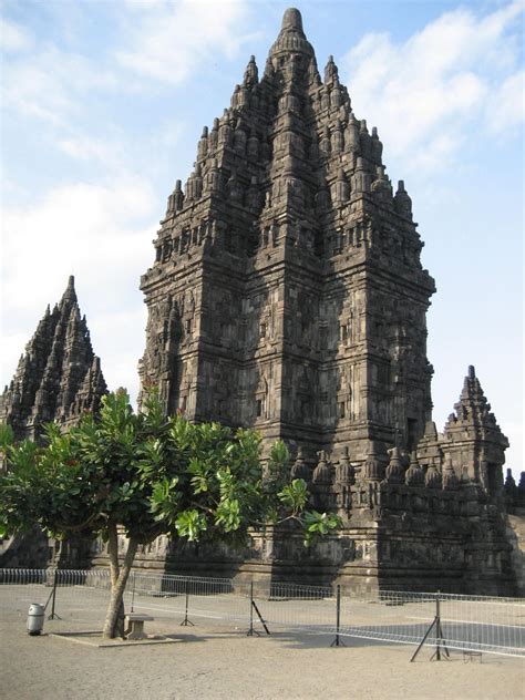 Candi Prambanan Wisata Bersejarah Di Yogyakarta Yang Wajib Dikunjungi