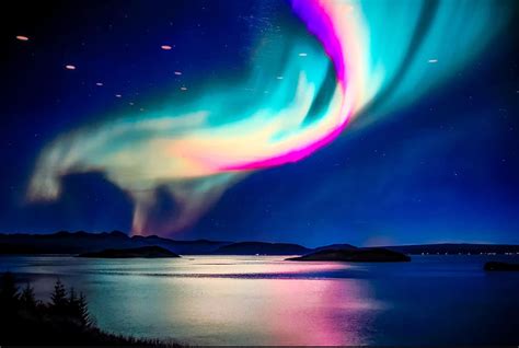 The Northern Lights How Are They Formed Where And When Are They