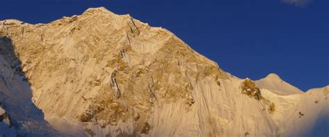 Baruntse lies in the heart of khumbu region on the lap of mt. Mera Peak and Baruntse Peak with Andrew Lock - Himalaya ...