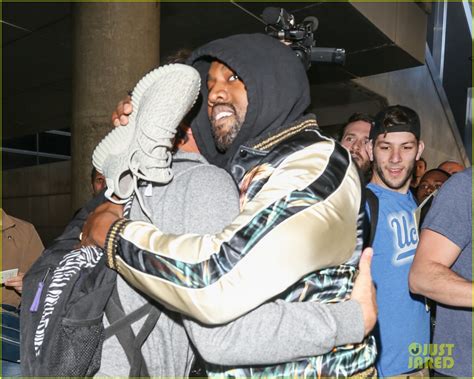 Photo Kanye West Breaks Up Paparazzi Fight At Lax 04 Photo 3584074 Just Jared