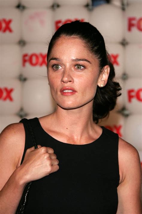 picture of robin tunney