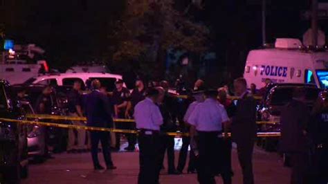 Off Duty Nypd Officer In Bronx Fires Shot During Attempted Robbery Abc7 New York