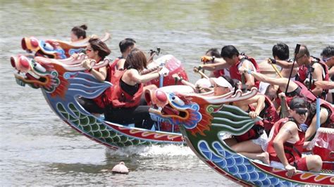 The dragon boat festival (duanwu festival, duānwǔ jié, double fifth, tuen ng jit) is a traditional holiday that commemorates the life and death of the famous chinese scholar qu yuan (chu yuan). Dragon Boat Festival: Taiwan's dragon boat races among few ...