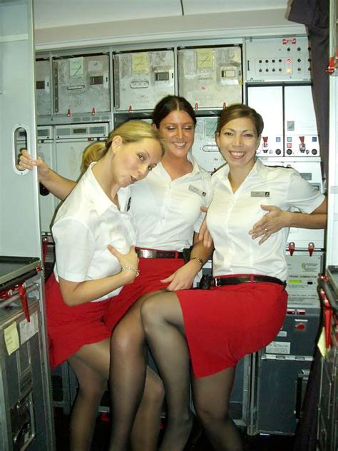 World Stewardess Crews Funny Photos Of Look Alike Virgin Atlantic