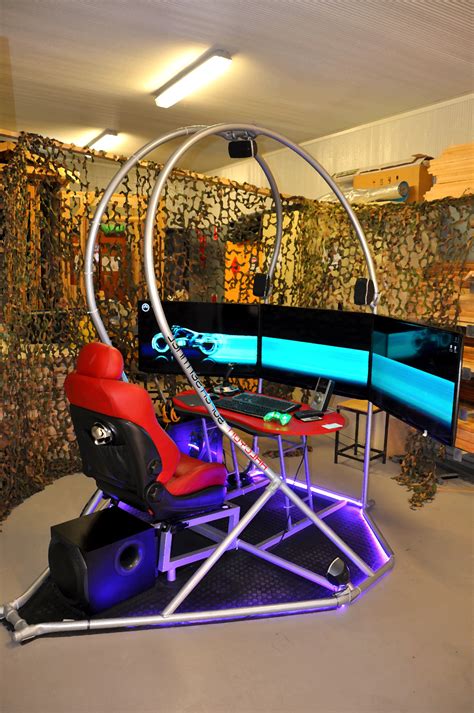 Jun 25, 2021 · curved gaming monitors can actually be perfectly affordable, as aoc has shown us more than once now. Cool Computer Setups and Gaming Setups