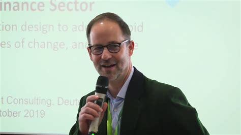 Die deutsche bank unterliegt der rechtsform der aktiengesellschaft und hat ihren sitz in frankfurt am main. Andrew Zielinski, Deutsche Bank - Lessons learned from the ...