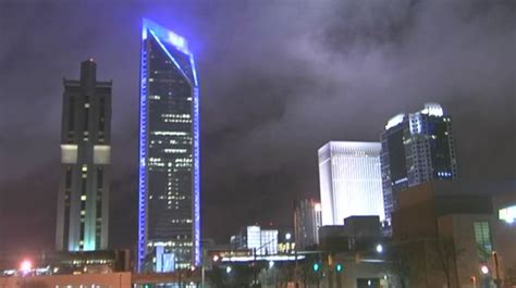 Heres How The Duke Energy Building Lights Are Decided