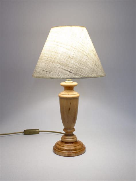 Subito a casa e in tutta sicurezza con ebay! Abat-Jour comodino h.38 cm Valentina in legno naturale con paralume Cono Juta - Produzione ...