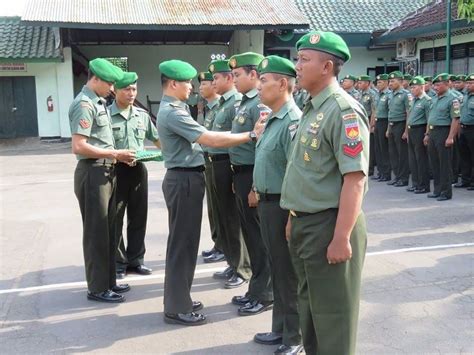 Bagi memudahkan sistem semakan kenaikan pangkat, kementerian pelajaran malaysia kpm telah menyediakan sistem semakan online e pangkat sistem epangkat kpm 2021 online. Kenaikan Pangkat Merupakan Bagian Dari Sistem Pembinaan ...