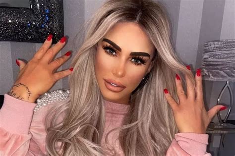 Katie Price Flaunts Natural Lips As She Gets Filler Dissolved Before Getting Them Refilled Ok