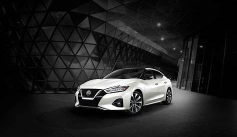 2023 Nissan Maxima Starts Under $40K | MotorWeek