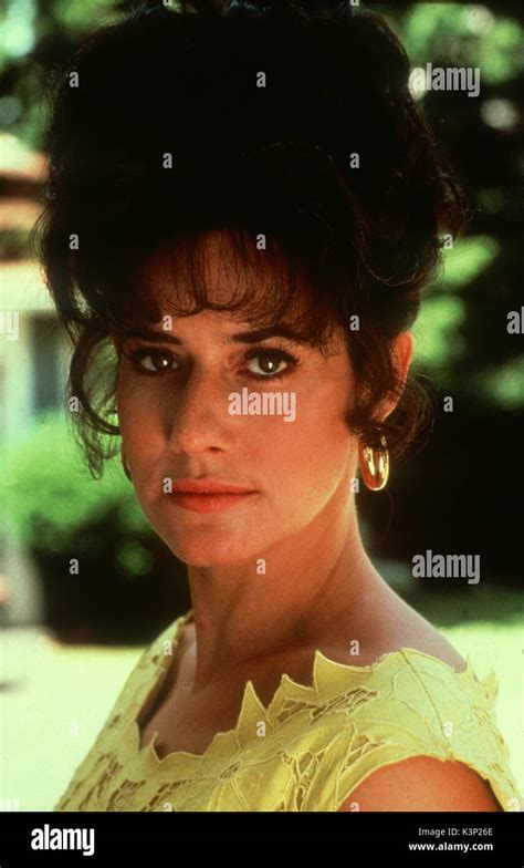 Lorraine Bracco Goodfellas Hi Res Stock Photography And Images Alamy