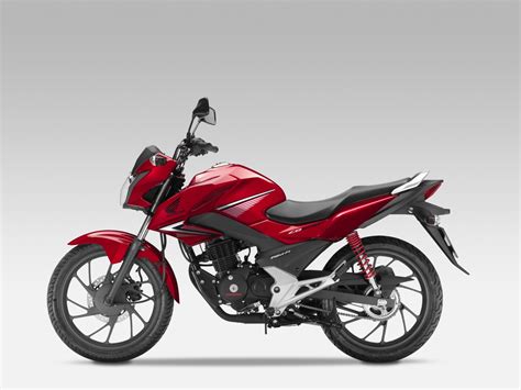 The s model was produced from 1971 to 1975 and was replaced in 1976 by the j model. HONDA CB 125F - 2014, 2015 - autoevolution