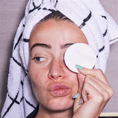 Why Your Pores Are So Big — And How To Unclog Them Slmd Skincare By