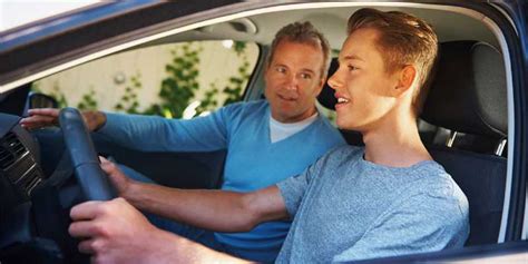 Knowhow 9 Things Your Dad Didnt Teach You About Driving
