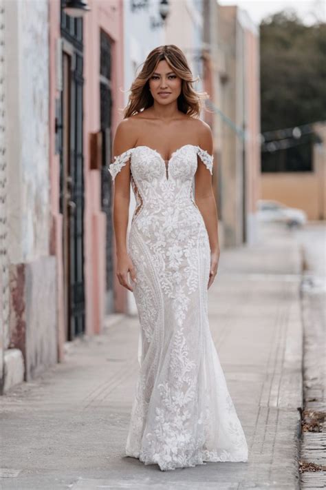 Lace Sheath Wedding Dress With Illusion Back Kleinfeld Bridal