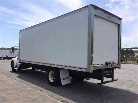 Kenworth T270 2013 Van Box Trucks