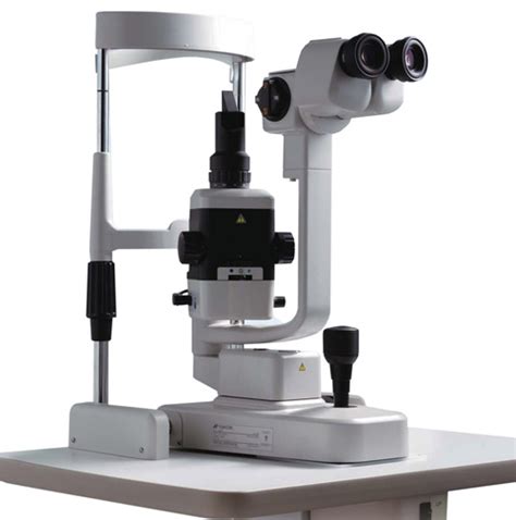Checking magnification is on 1x setting 19. Slit Lamp SL-2G - TOPCON BEIJING (HK) LIMITED