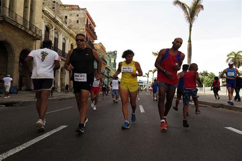 Al menos tres mil corredores se han inscrito para la mayor maratón de Cuba CubaNet