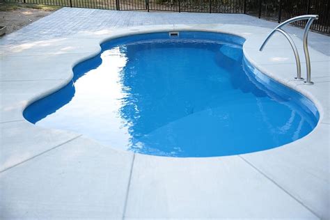 What Is A Prefab Pool Types Pros Cons Pool Cost Plunge Pool Cost Concrete Swimming Pool