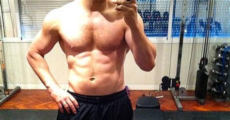 Chris Pratt Hot Selfie In Underwear With Six Pack Abs Chris Pratt
