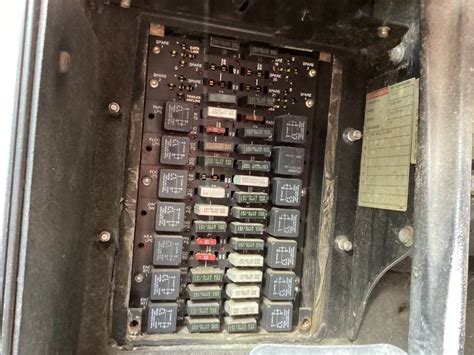 1997 Kenworth T600 Fuse Box For Sale Council Bluffs Ia 25321199