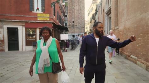 watch trippin with anthony anderson and mama doris venice italy s1 e6 tv shows directv