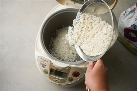 Sticky Rice Recipe In A Rice Cooker Easy And Hands Off Hungry Huy