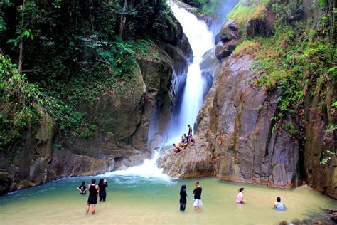 Air terjun ini juga merupakan salah satu yang terkenal dan populer di kota bogor. Kunjungi Selangor dan Lawati 7 Lokasi Air Terjun Menarik ...