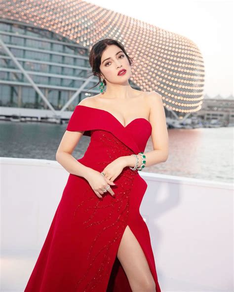 Divya Khosla Kumar Exudes Glamour In Hot Red Strapless Gown At Iifa Awards 2022 See Dazzling Pics