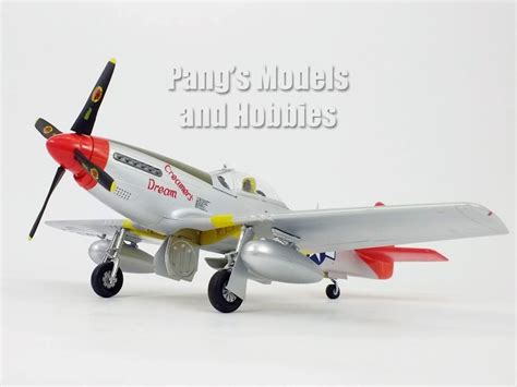 P 51 Mustang Red Tails Tuskegee Airmen Creamers Dream 148 Scal