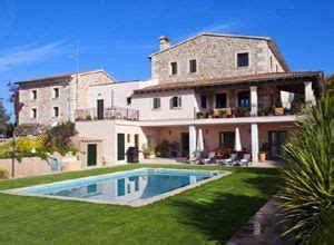 Wir bieten ein breites spektrum an hochwertigen real estate mallorca immobilien. Pool und Finca Mallorca PM 6015 für 12 Personen | Finca ...