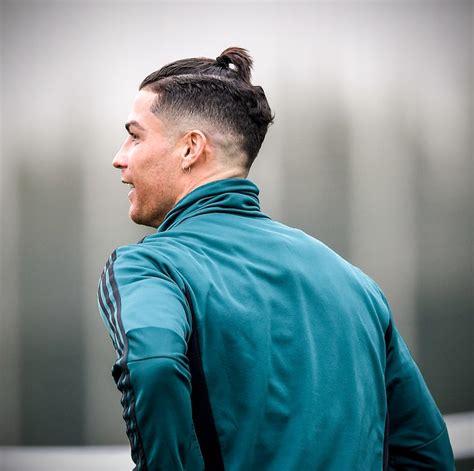 4 on the 2020 forbes celebrity 100, and making him the first soccer player in history to earn $1. C.ronaldo Looks Weird In New Scorpion-like Hairstyle ...