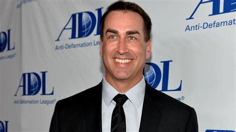 Rob Riggle Joins Dumb And Dumber To Variety