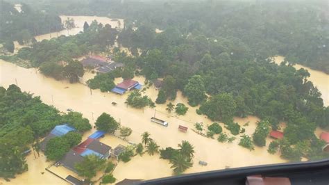 Malaysia – Floods Displace Over 40,000 – FloodList
