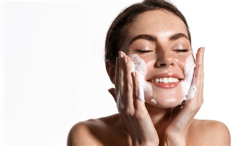 Benefits Of Cleanser Why You Should Use It