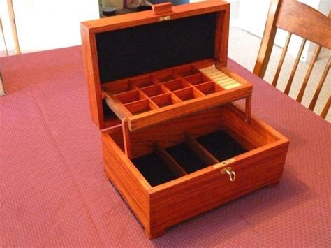 Pin By 정수 박 On 소품 In 2020 Fine Woodworking Jewelry Box Plans Diy