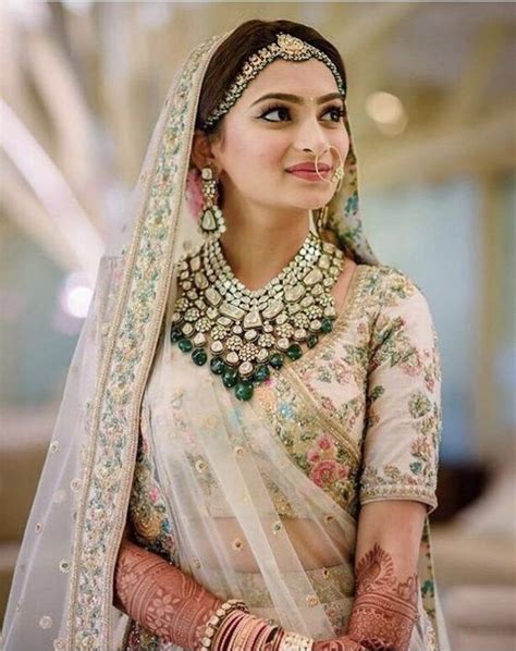 Latest Jewellery Designs For 2018 Indian Wedding Bridal Look